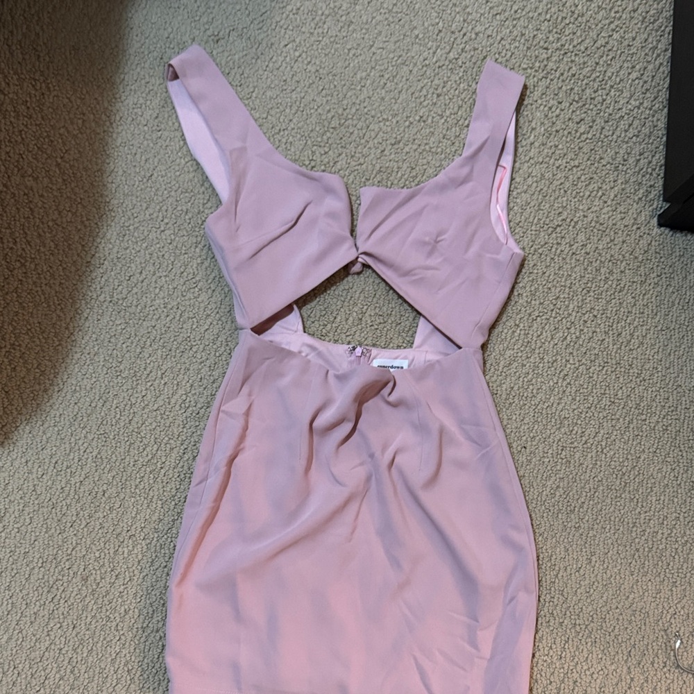 Super down pale pink dress